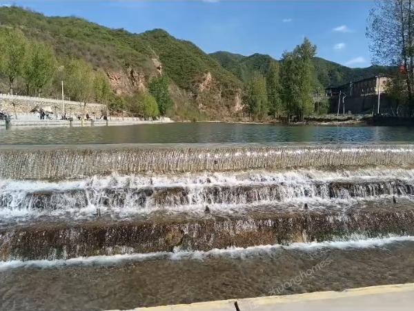 怀柔玻璃庙镇240平米农村平房带小院有菜园长期便宜出租